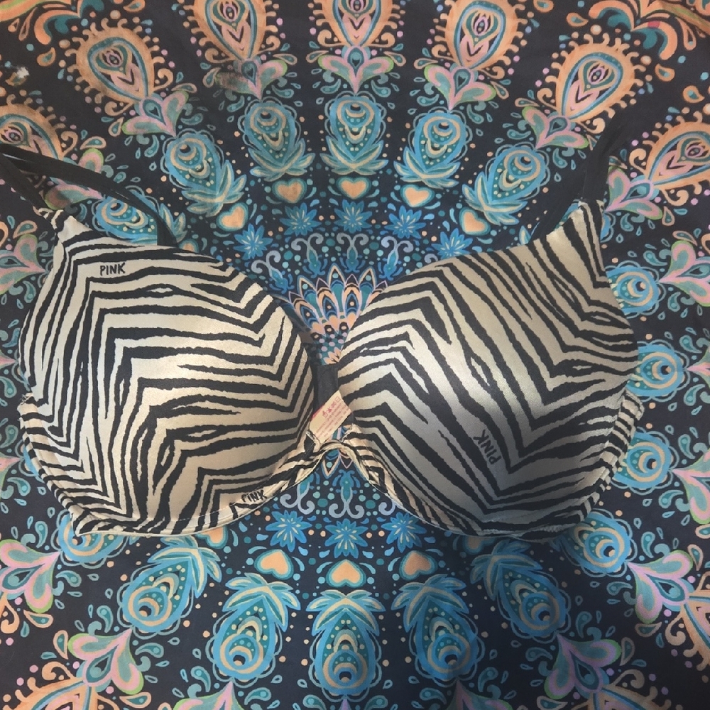 Victoria's Secret Pink Zebra Print Bra